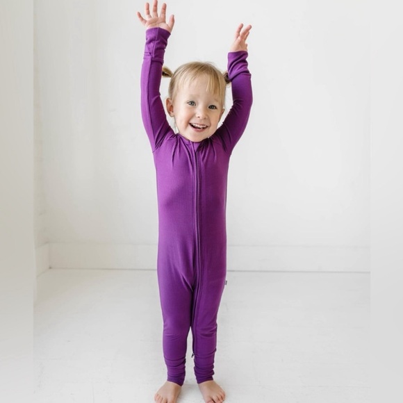 RETIRED Little Sleepies Amethyst Ribbed zippy, size 6-12 months - Picture 2 of 8